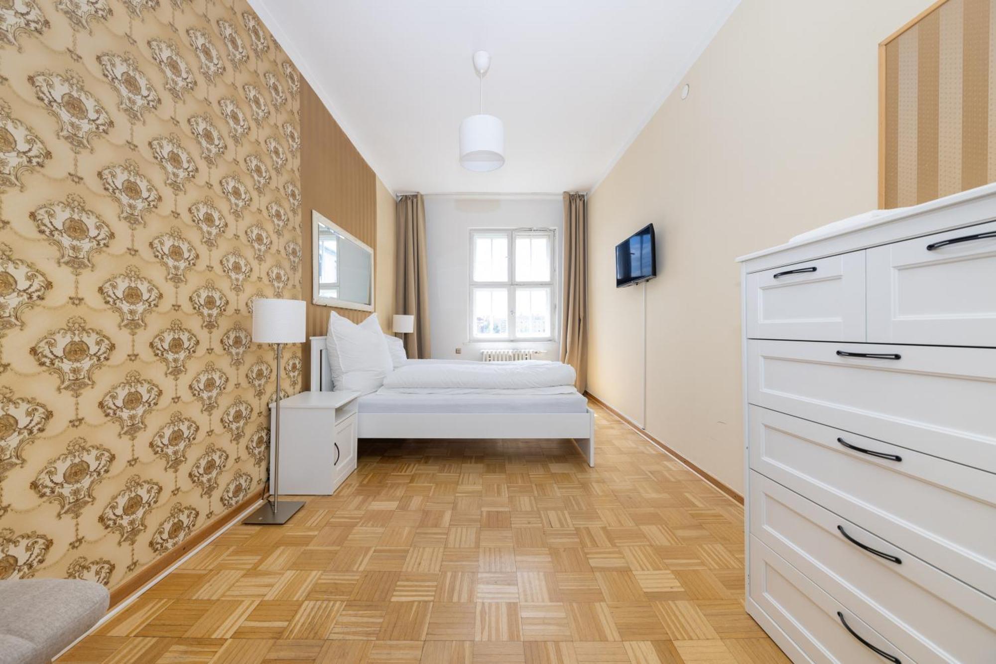 Appartement 160qm 6-zimmer Banksi-galerie-apartment Hauptbahnhof Berlin